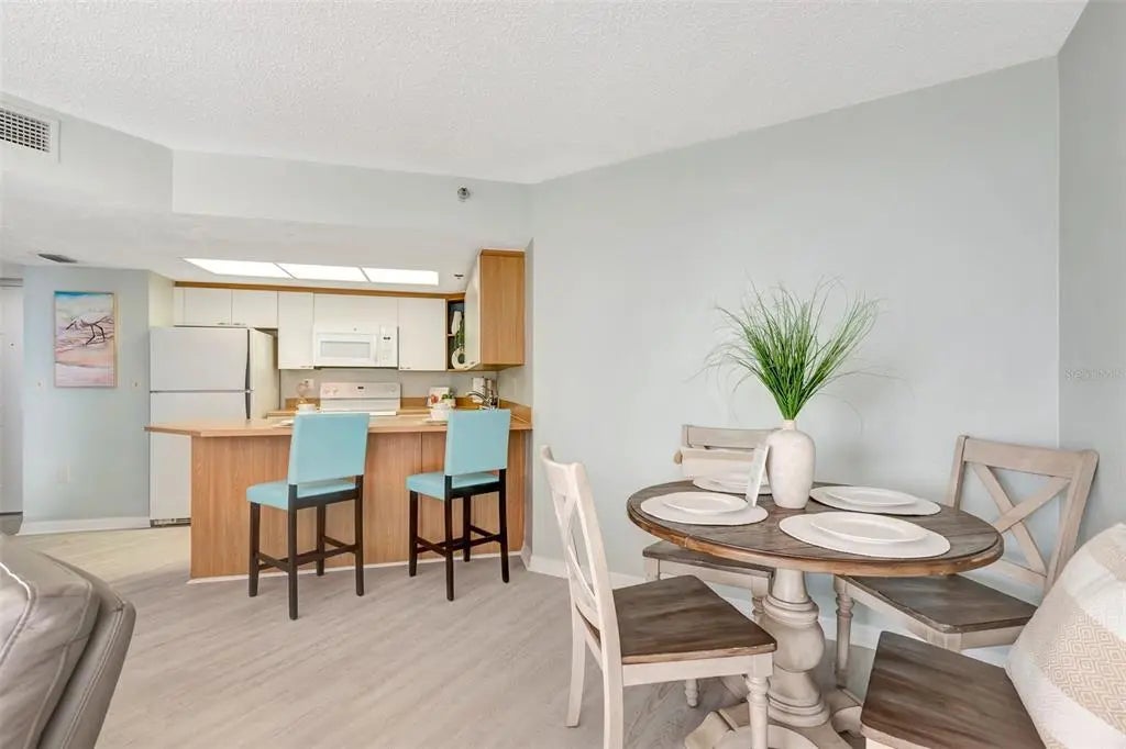 Gulf Shores Realty: 7 e1c9bfe952dfb5170273451498bb3120 l