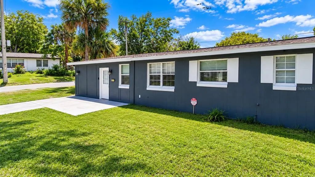 852 Derbyshire Road, DAYTONA BEACH