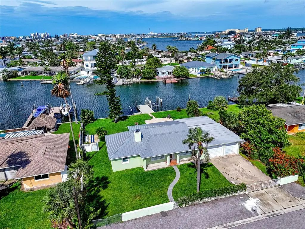 600 Normandy Road, MADEIRA BEACH
