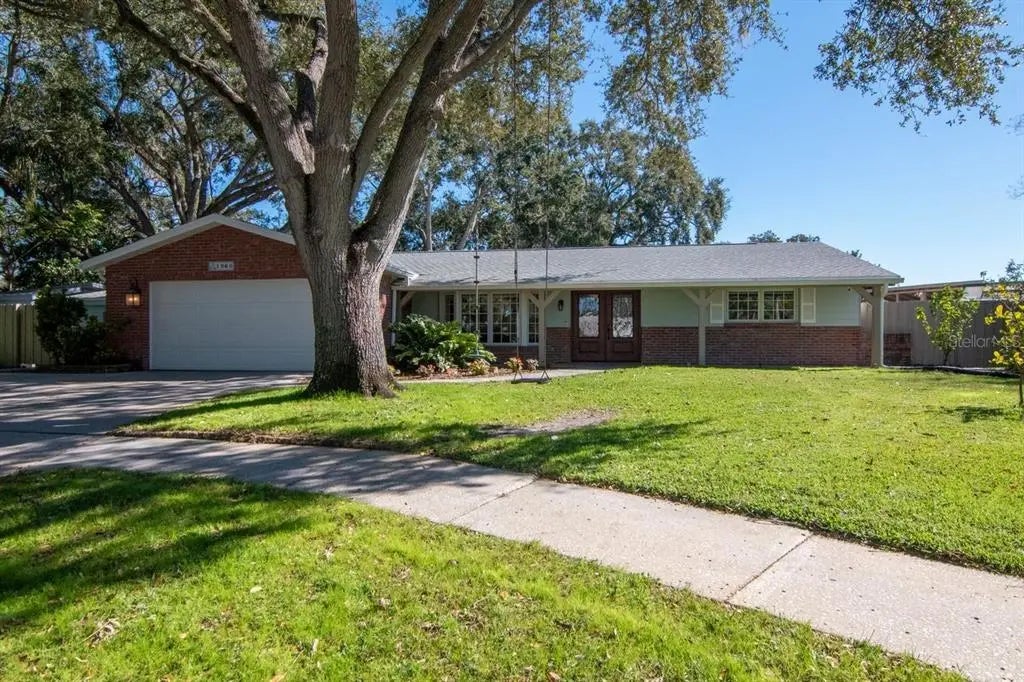 1960 Blue Heron Way, PALM HARBOR