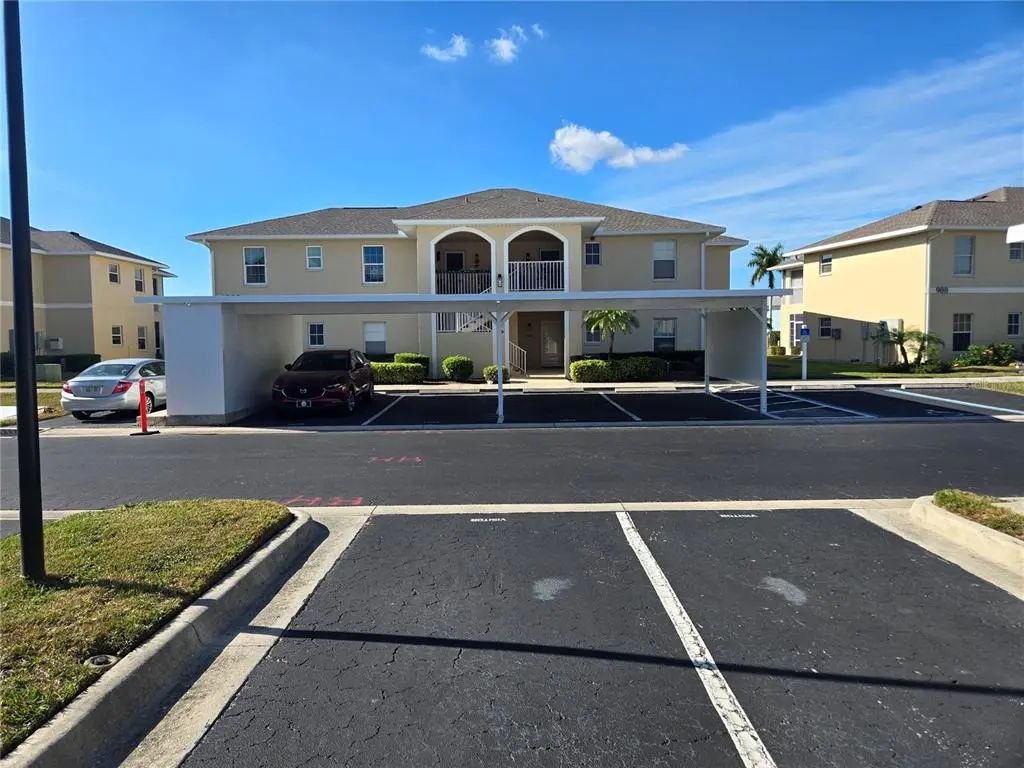 5800 Sabal Trace Drive 1002, NORTH PORT