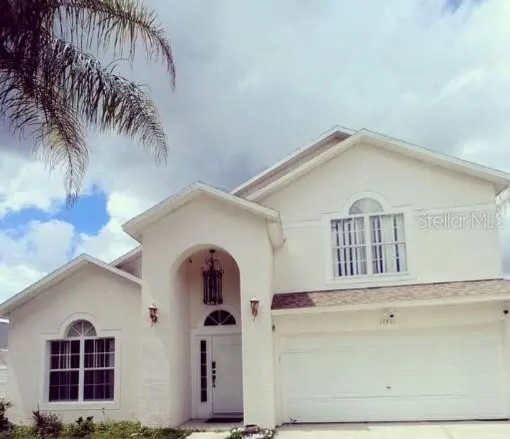 17411 Woodcrest Way, CLERMONT