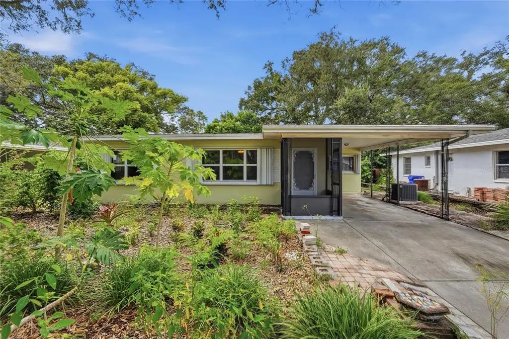 1632 San Mateo Drive, DUNEDIN