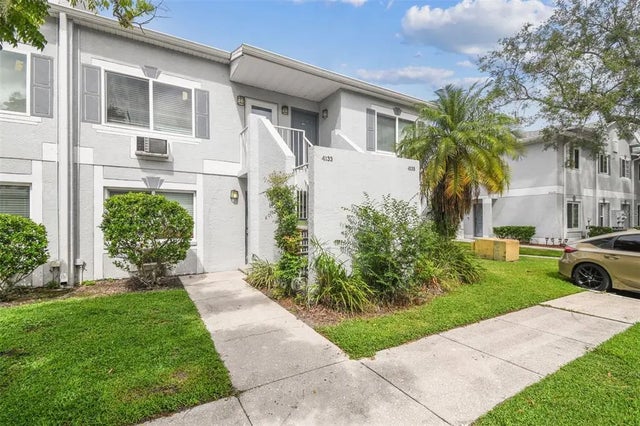 4134 Dolphin Drive, TAMPA