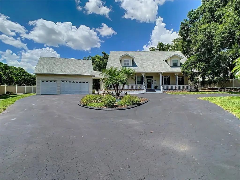 1024 Sonya Lane, BRANDON