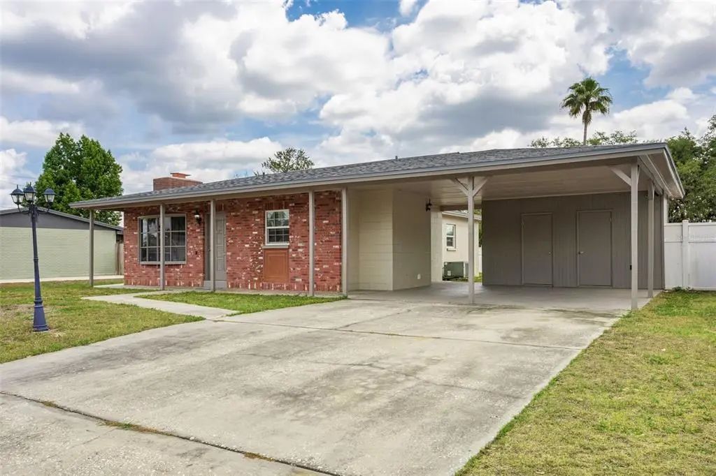 8303 Temple Park Drive, TAMPA