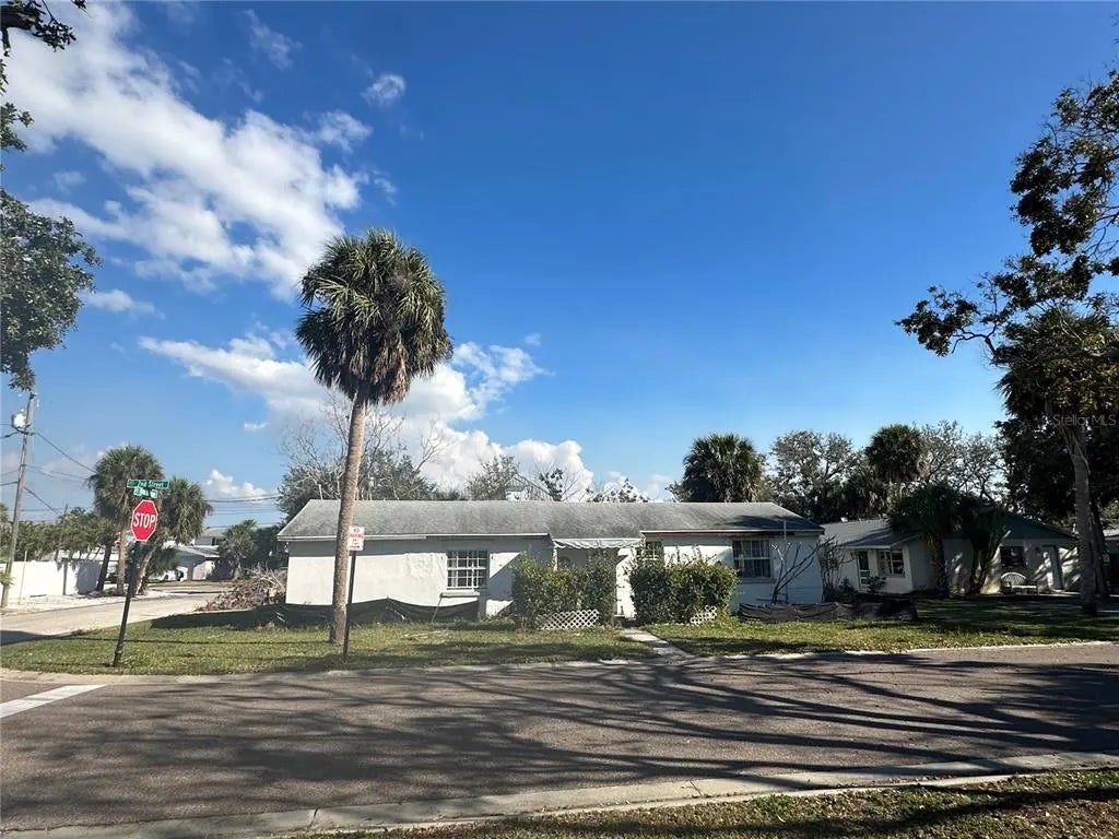 1811 2nd Street, INDIAN ROCKS BEACH
