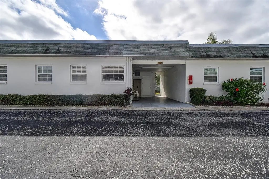 7729 39th Terrace N, ST PETERSBURG