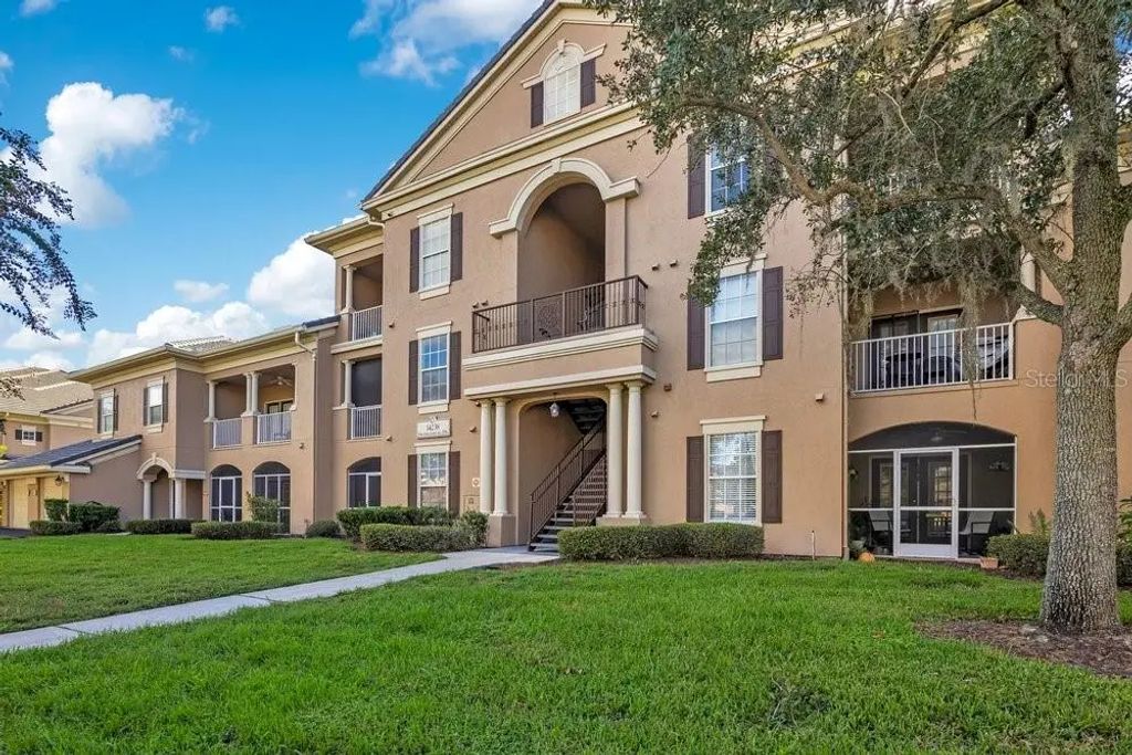 14238 Fredricksburg Drive 304, ORLANDO
