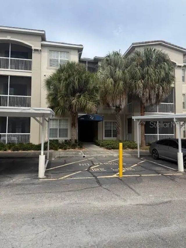 3025 Greystone Loop 302, KISSIMMEE