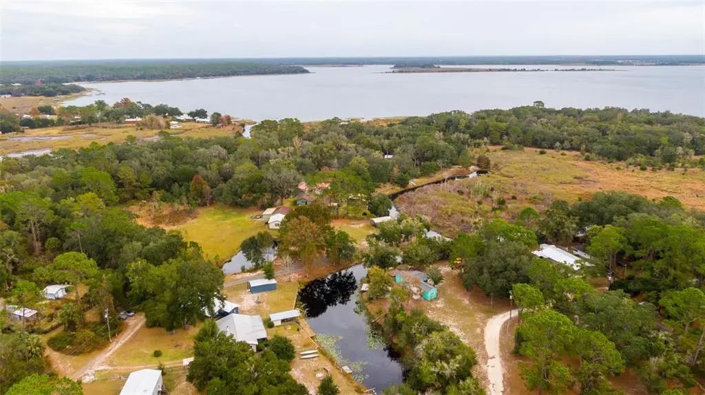 21162 Ne 146th Place, SALT SPRINGS