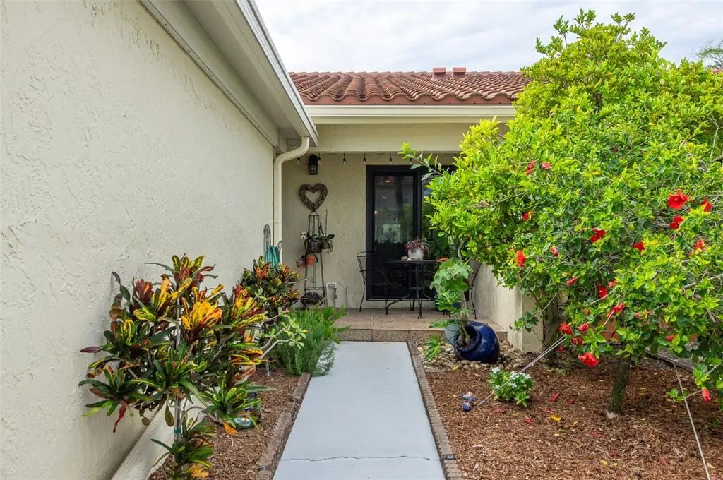 10152 Regal Drive, LARGO
