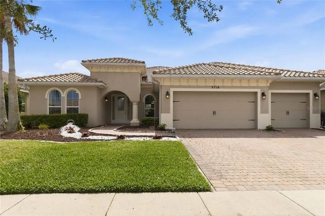3716 Paradiso Circle, KISSIMMEE