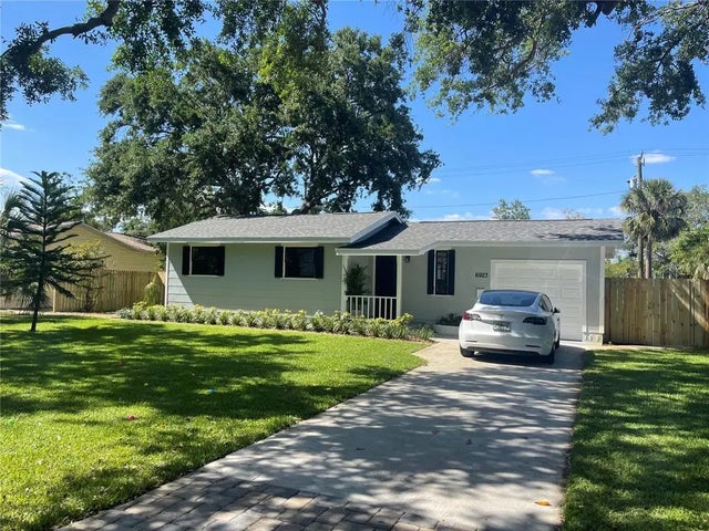 6923 Dartmouth Avenue N, ST PETERSBURG