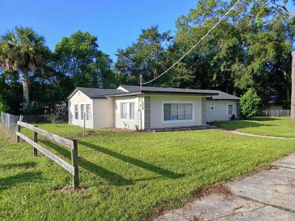 1001 Santa Barbara Drive, SANFORD