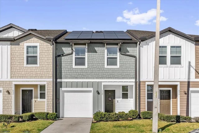 892 Grandin Street, DAVENPORT