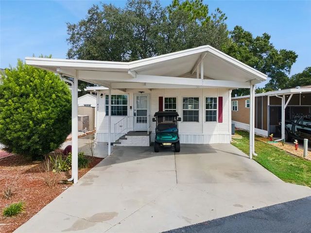 422 Gary Player Drive, DAVENPORT