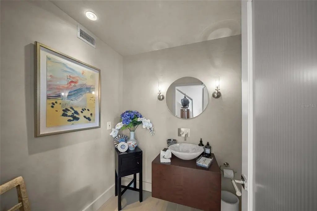 Gulf Shores Realty: 10 4f0f2585057e5208abc4ca37a0196750 l