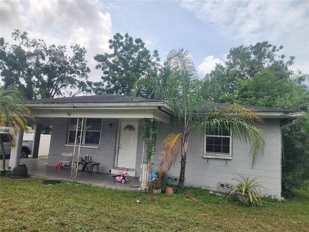 307 E 121st Avenue, TAMPA