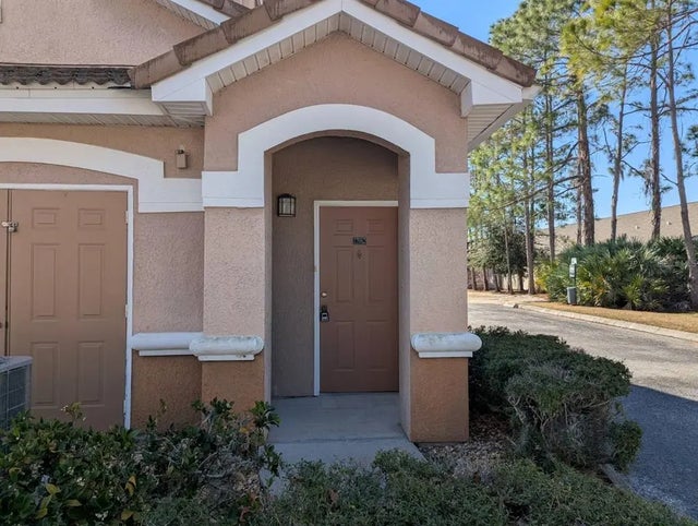 17962 Villa Creek Drive 17962, TAMPA