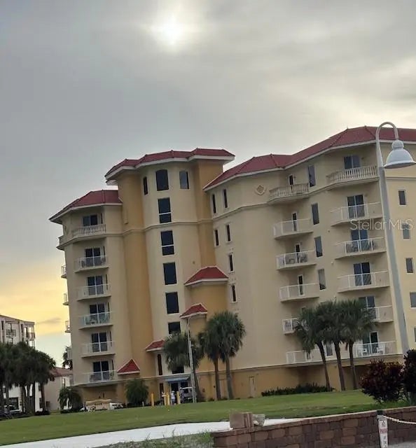 6025 Sun Boulevard 201, ST PETERSBURG