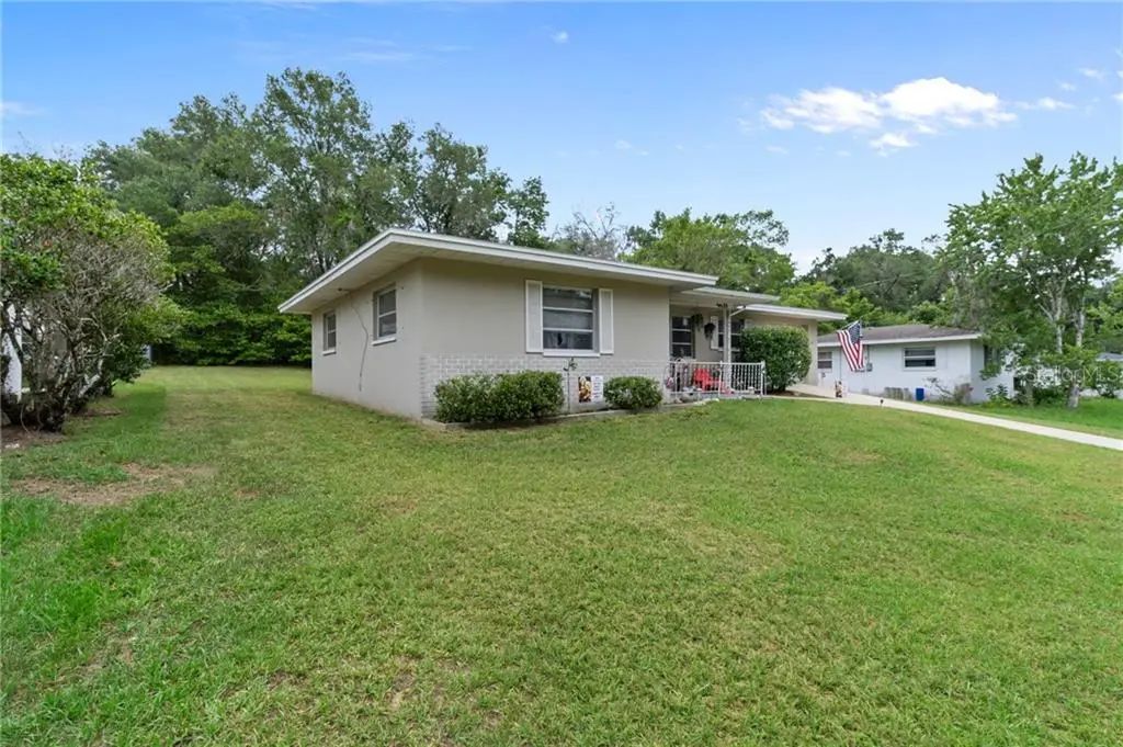 3355 Highlands Avenue, Inverness