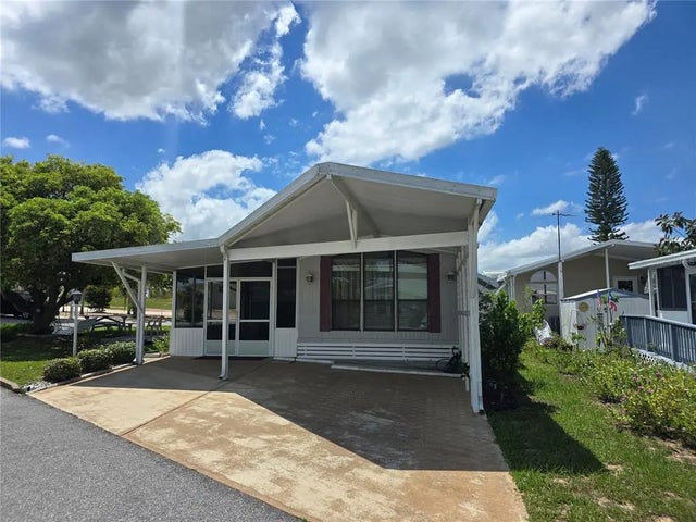 251 Patterson Road F25, HAINES CITY