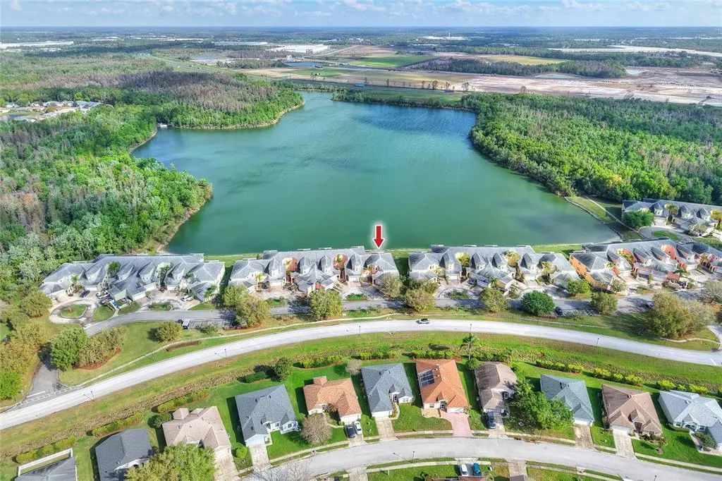 3933 Serenade Ln, LAKELAND