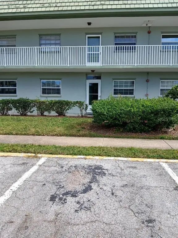 1433 S Belcher Road F5, CLEARWATER