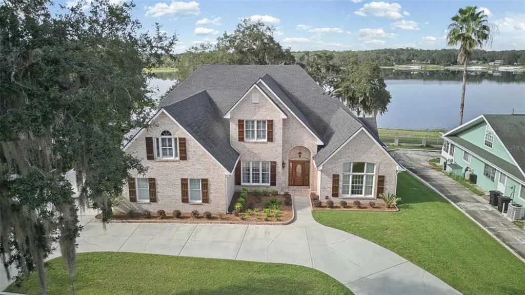 1857 State Road 20 107, HAWTHORNE