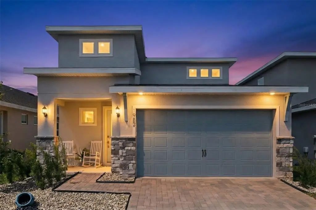 1952 Sunshine Peak Drive, MINNEOLA