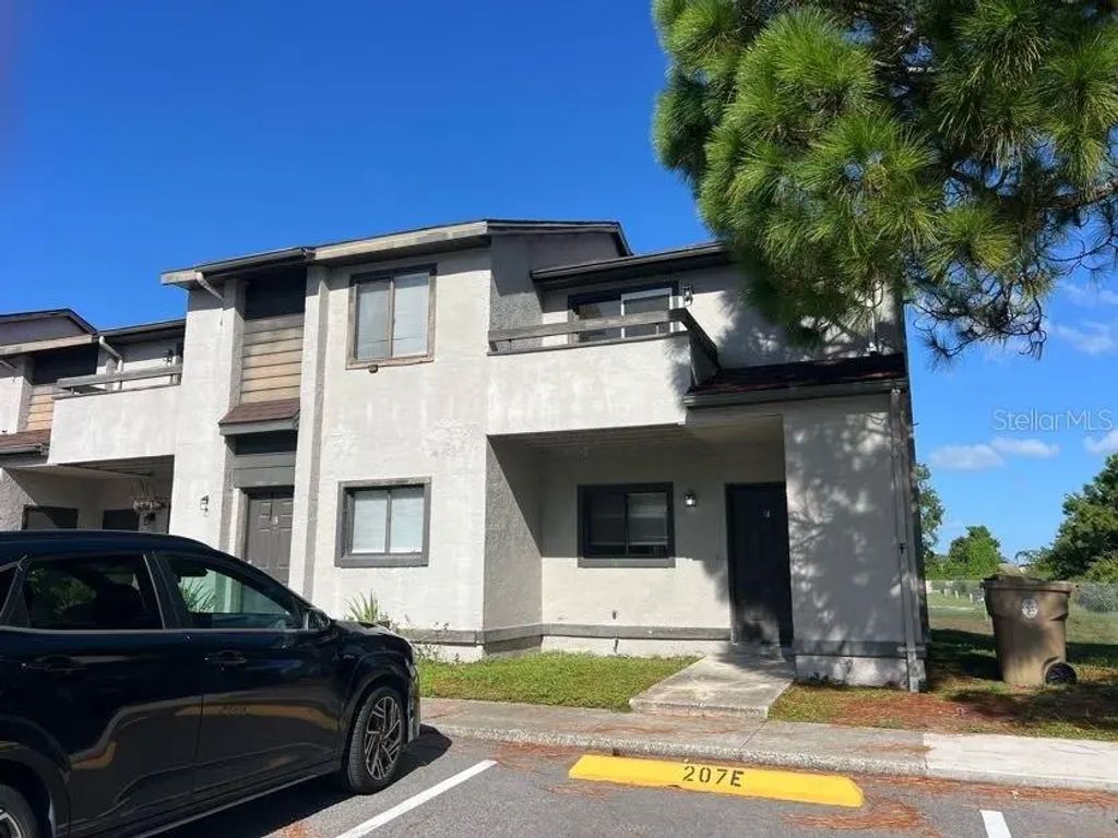 207 Eden Lane F, KISSIMMEE