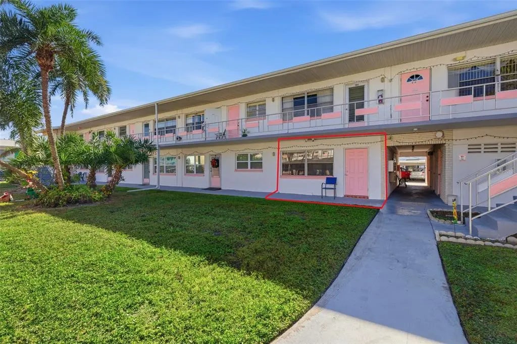 5876 21st Street N 5, ST PETERSBURG