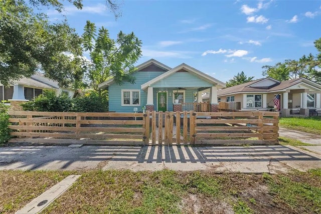 1021 26th Street N, ST PETERSBURG