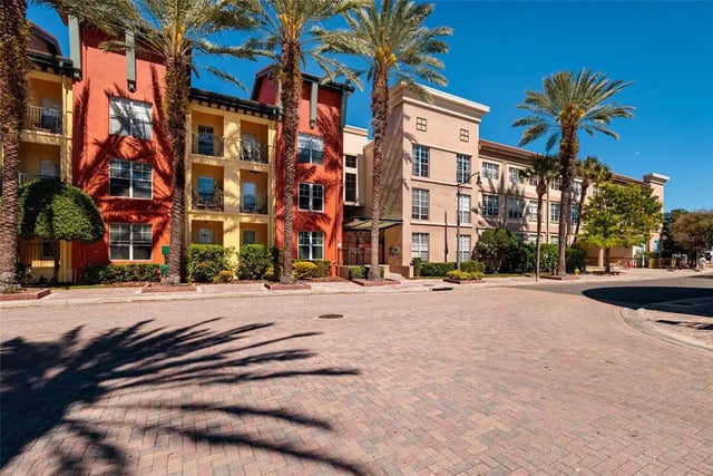 2320 W Azeele Street 317, TAMPA