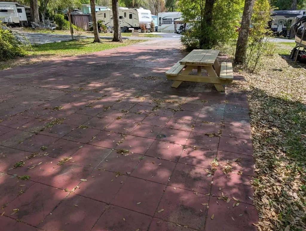 25215 Ne 142nd Street, SALT SPRINGS