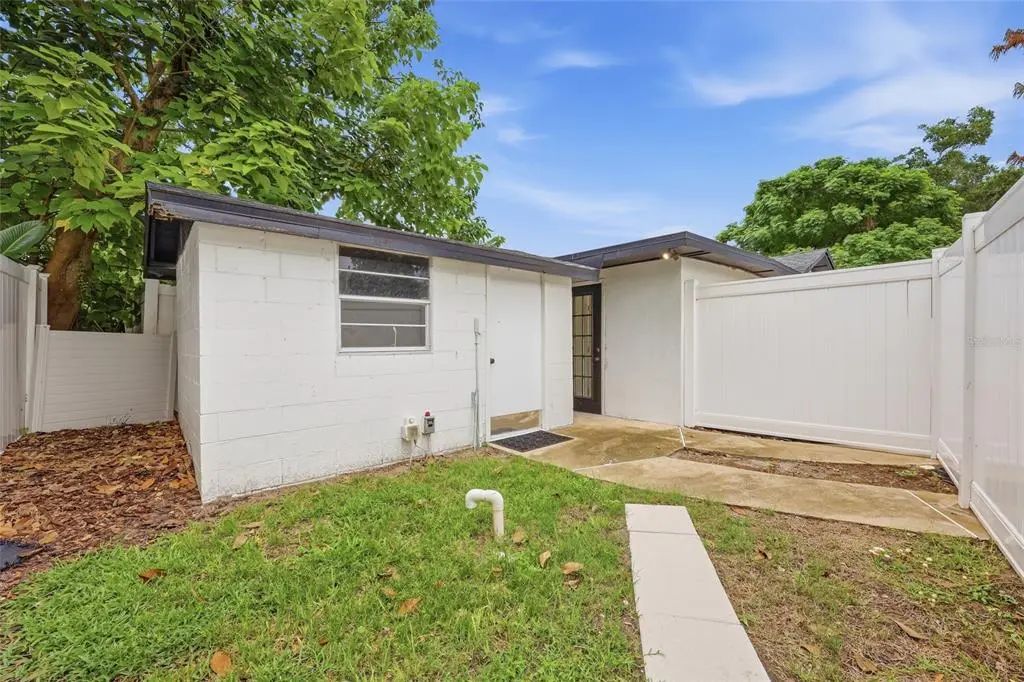 1711 White Avenue B2, ORLANDO