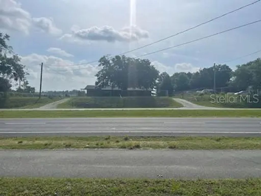 10736 Us Highway 301, DADE CITY