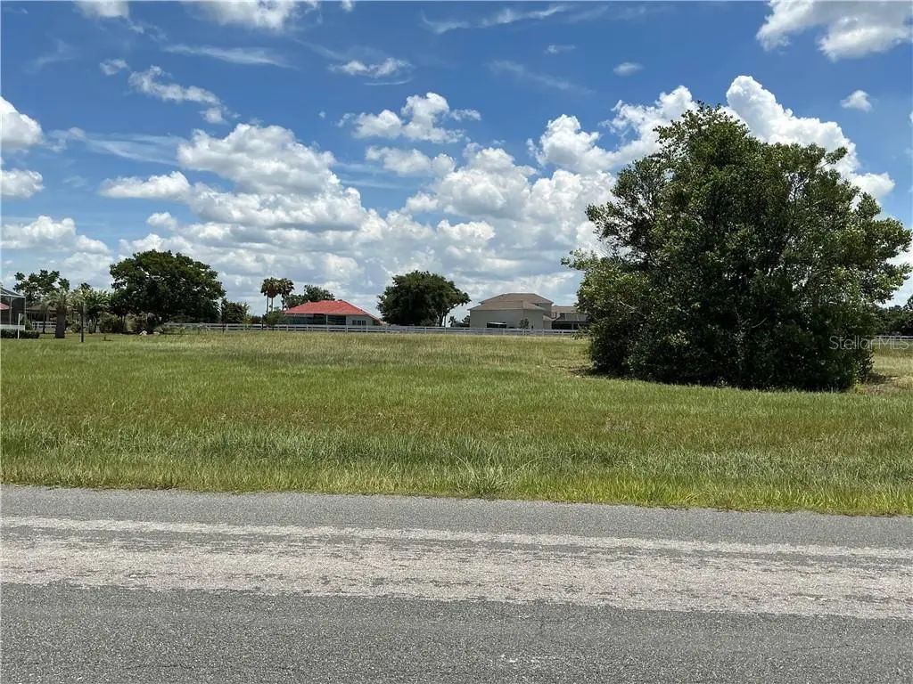 395 N Cherry Pop Drive, Inverness