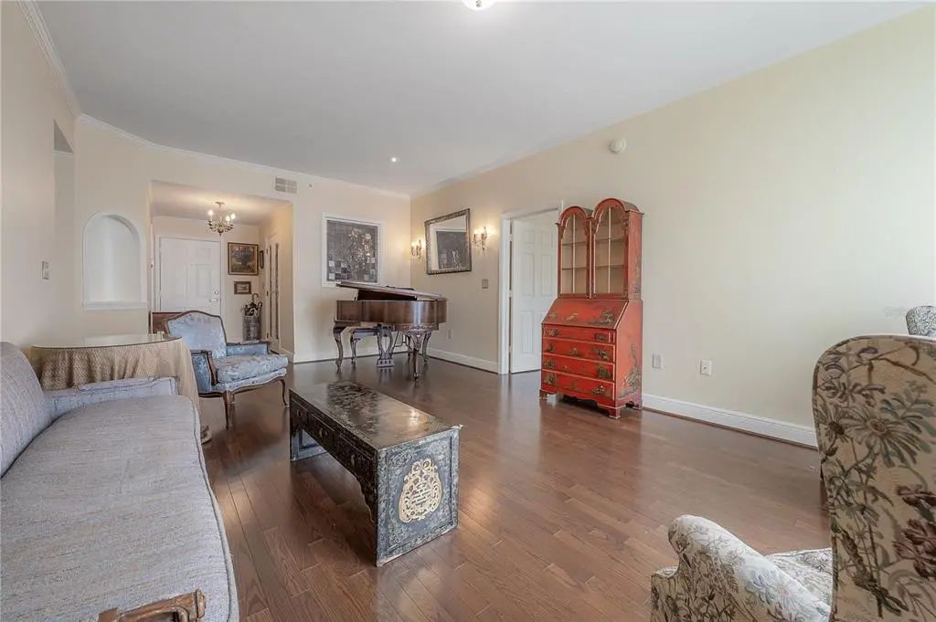 18 of 46 - 700 S Harbour Island Boulevard 716, TAMPA, FL