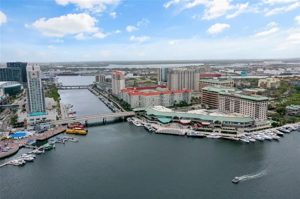 42 of 46 - 700 S Harbour Island Boulevard 716, TAMPA, FL