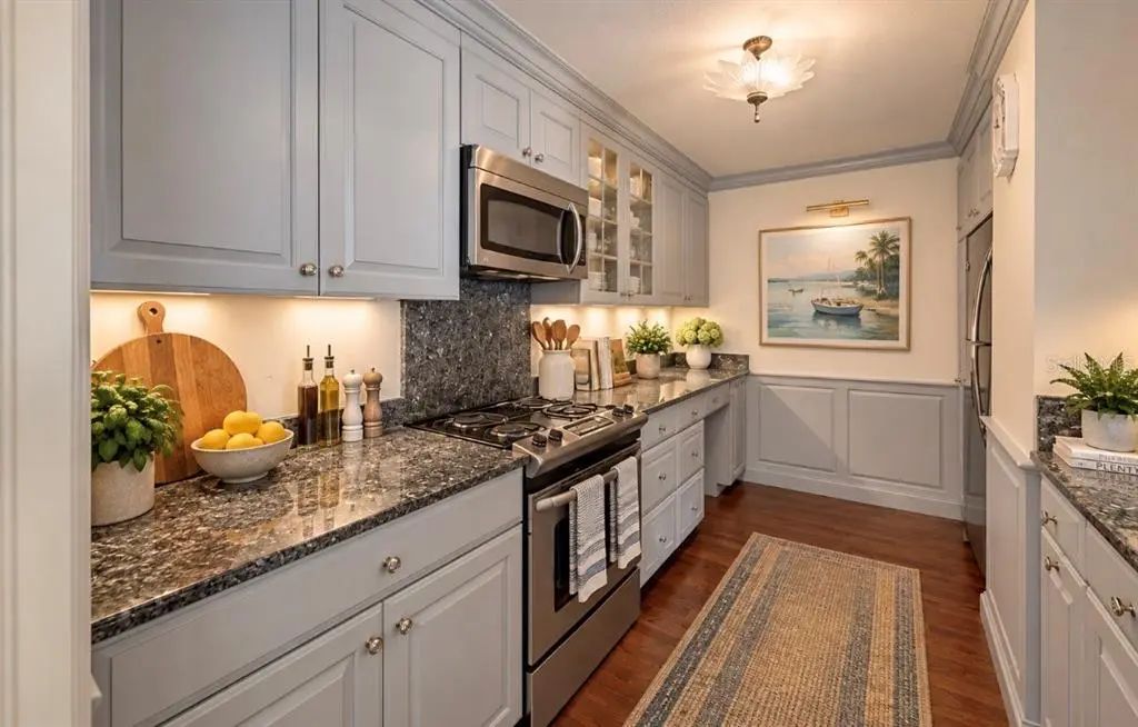 5 of 46 - 700 S Harbour Island Boulevard 716, TAMPA, FL