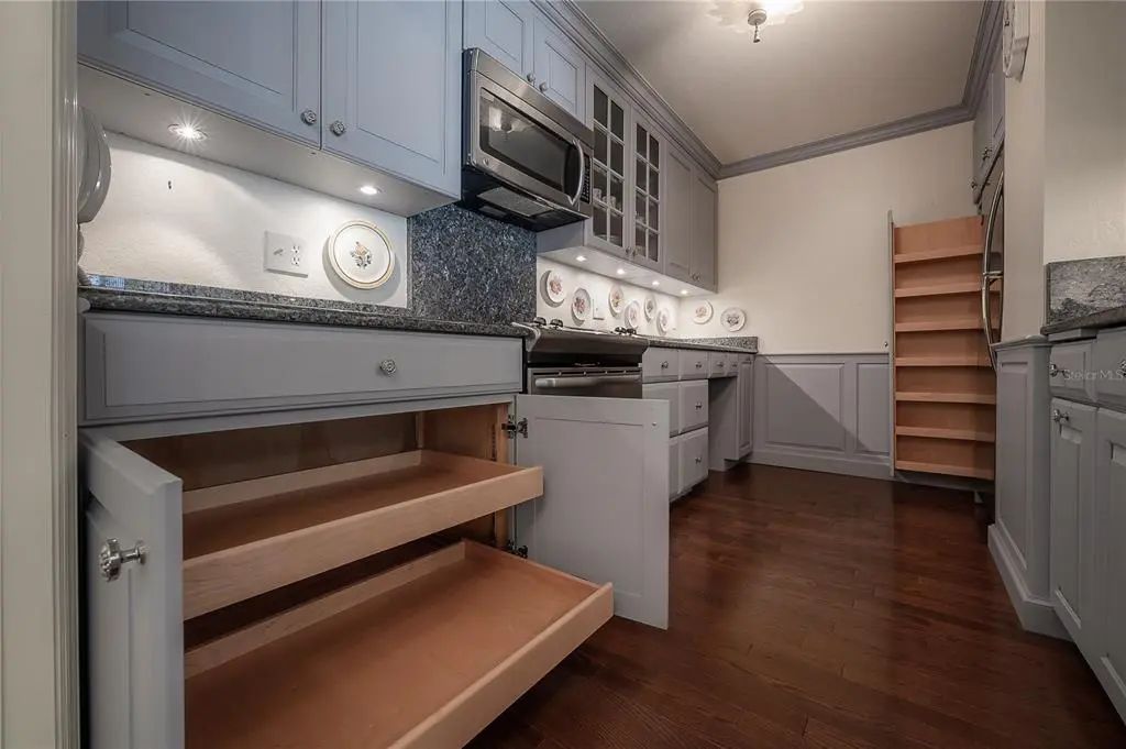 7 of 46 - 700 S Harbour Island Boulevard 716, TAMPA, FL