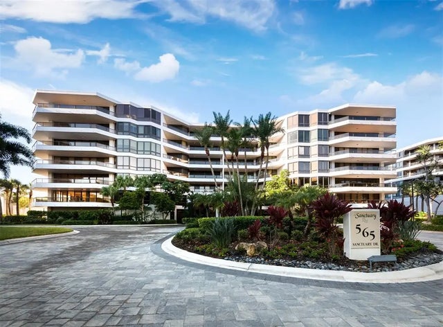 565 Sanctuary Drive B106, LONGBOAT KEY