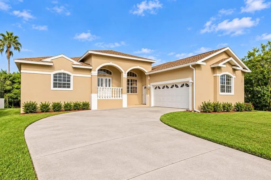 7380 Pebble Beach Lane, SEMINOLE