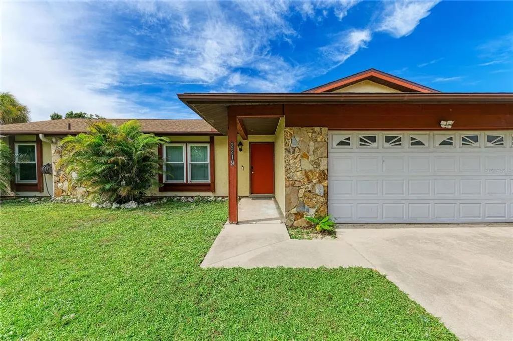 2219 Lockwood Meadows Circle, SARASOTA