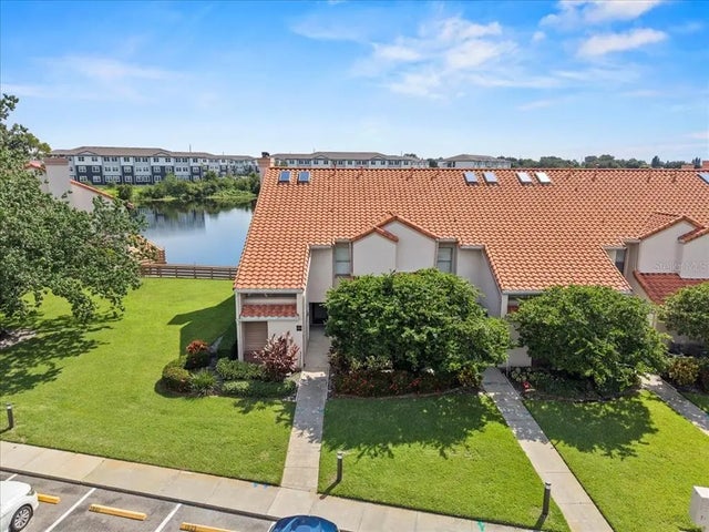 1901 Garden Lake Drive 1901, WINTER HAVEN