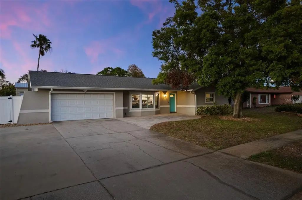 12263 90th Avenue, SEMINOLE