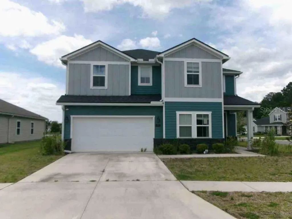 1574 Panther Lake Parkway, JACKSONVILLE