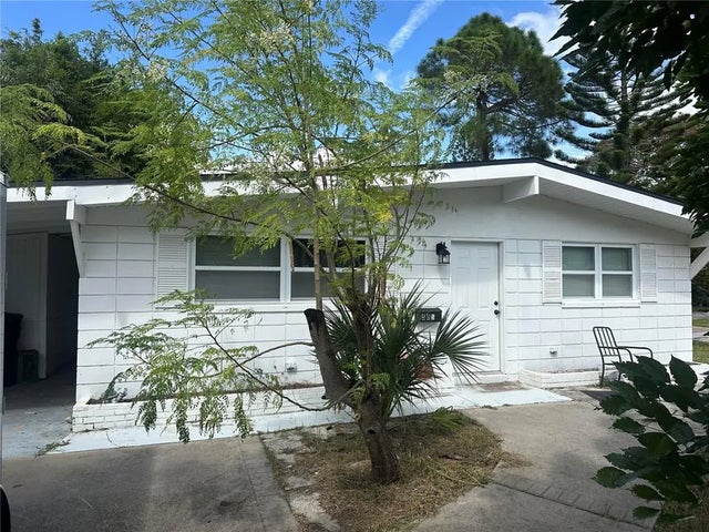 335 80th Avenue Ne, ST PETERSBURG